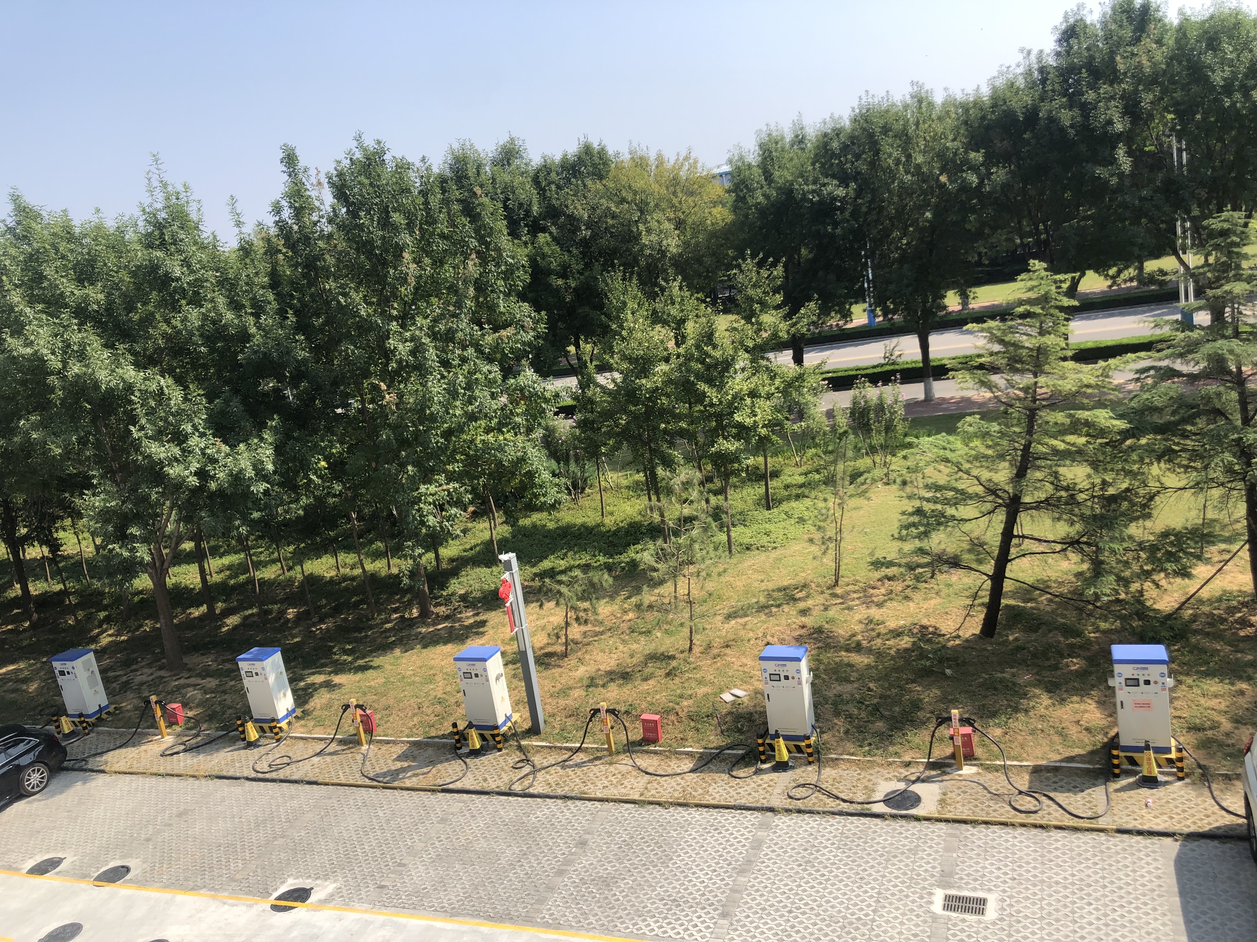 北京市順義區(qū)艾迪公園充電站