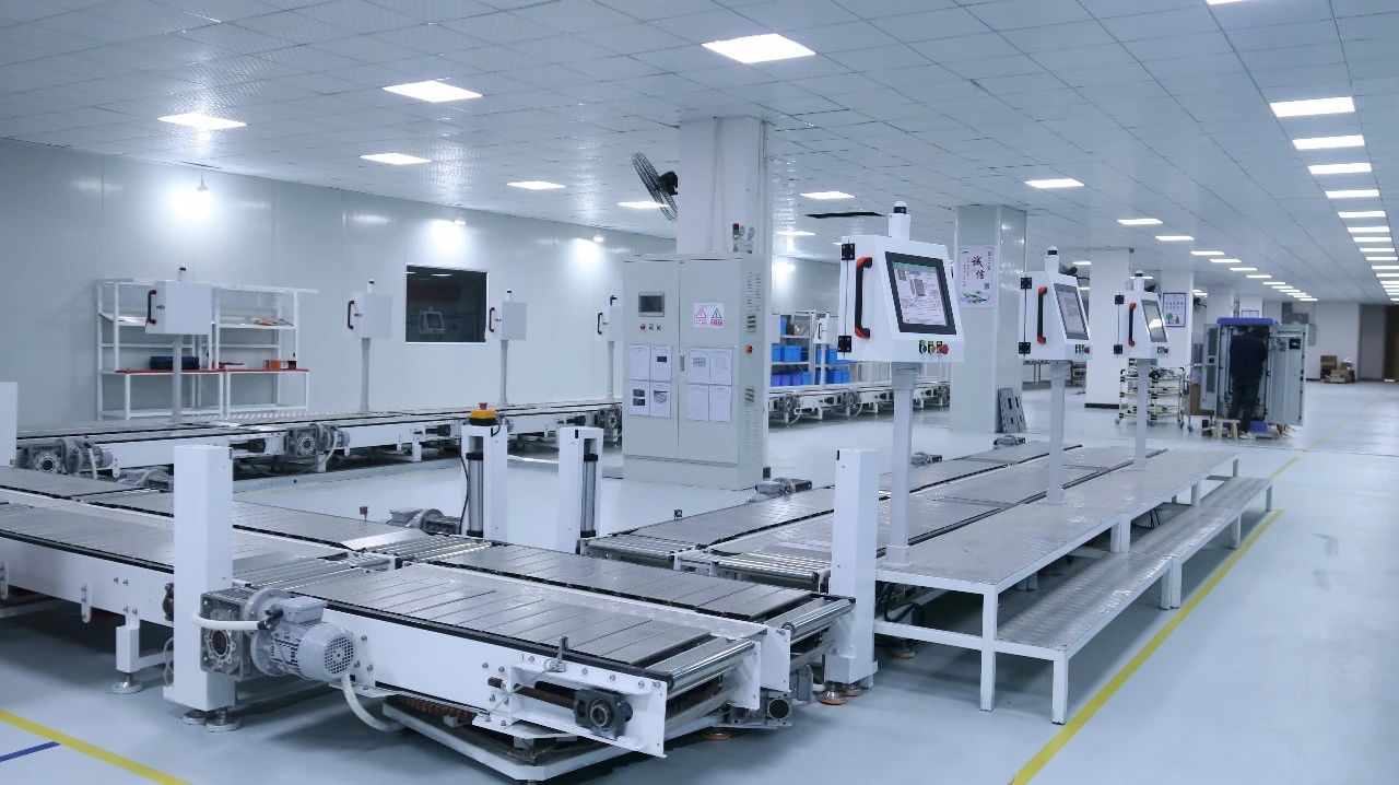 京能新能源车间