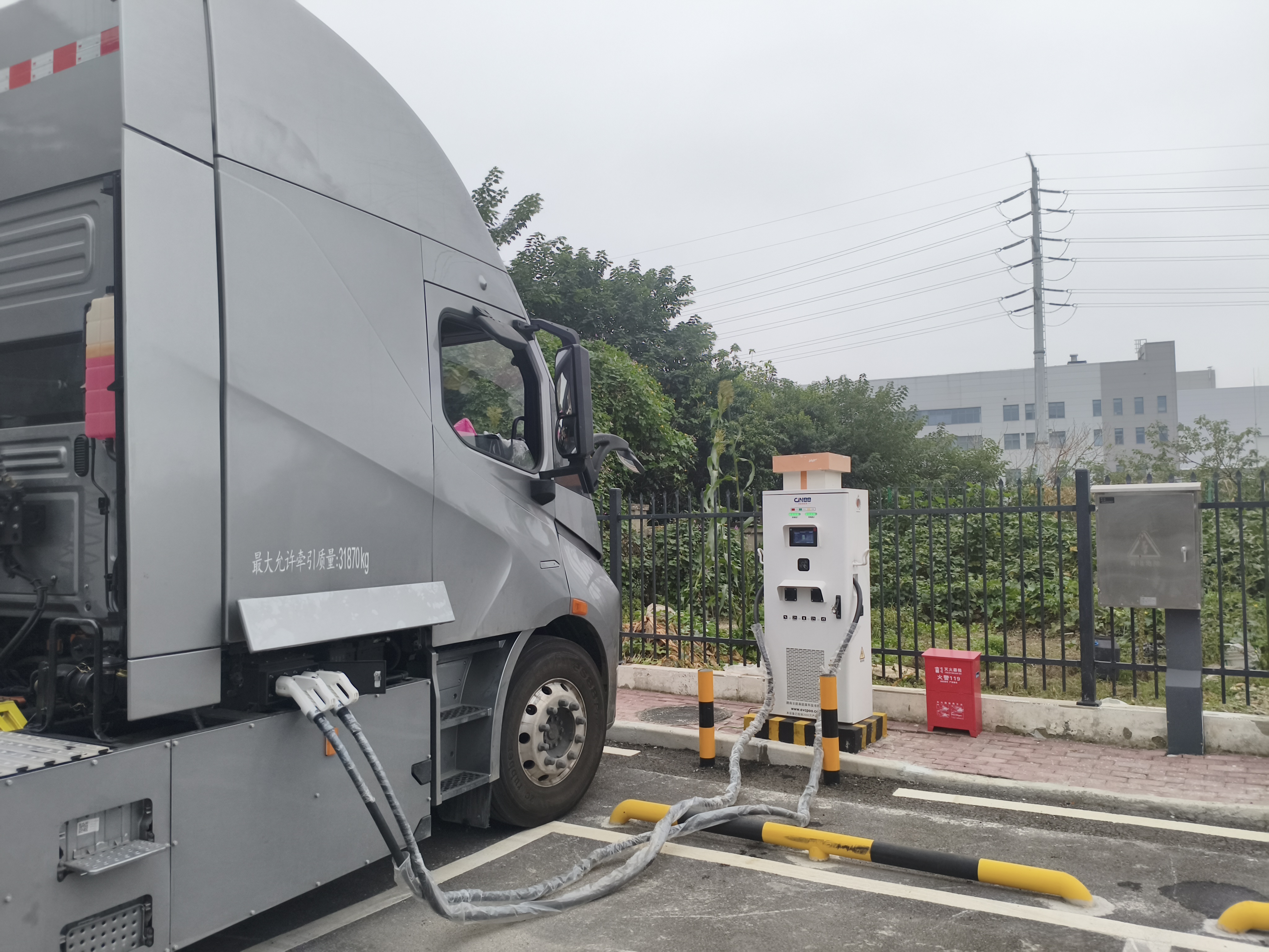 京能新能源江苏常熟申通物流充电站